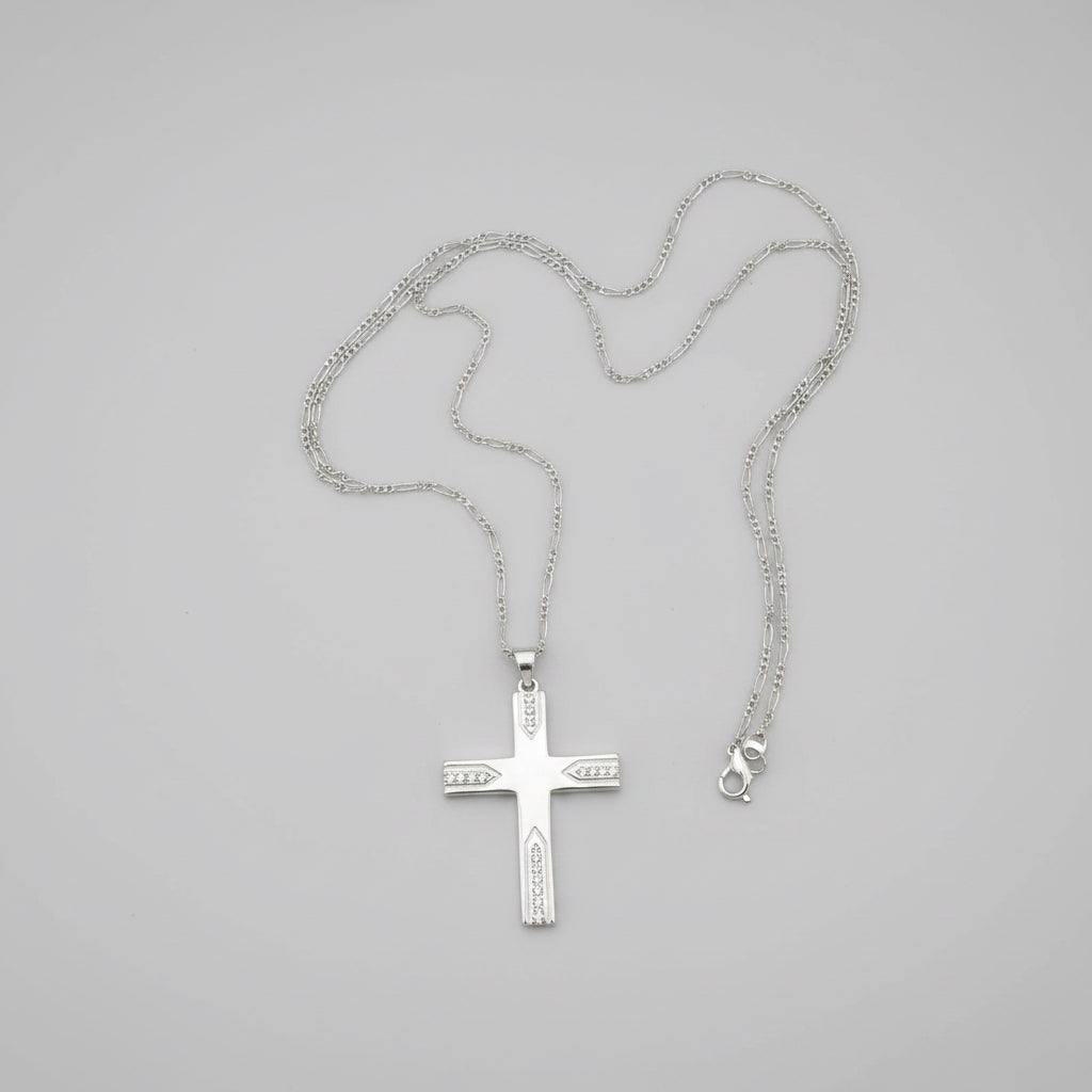 Elegante Kreuzkette mit Zirkonsteinen aus Sterlingsilber