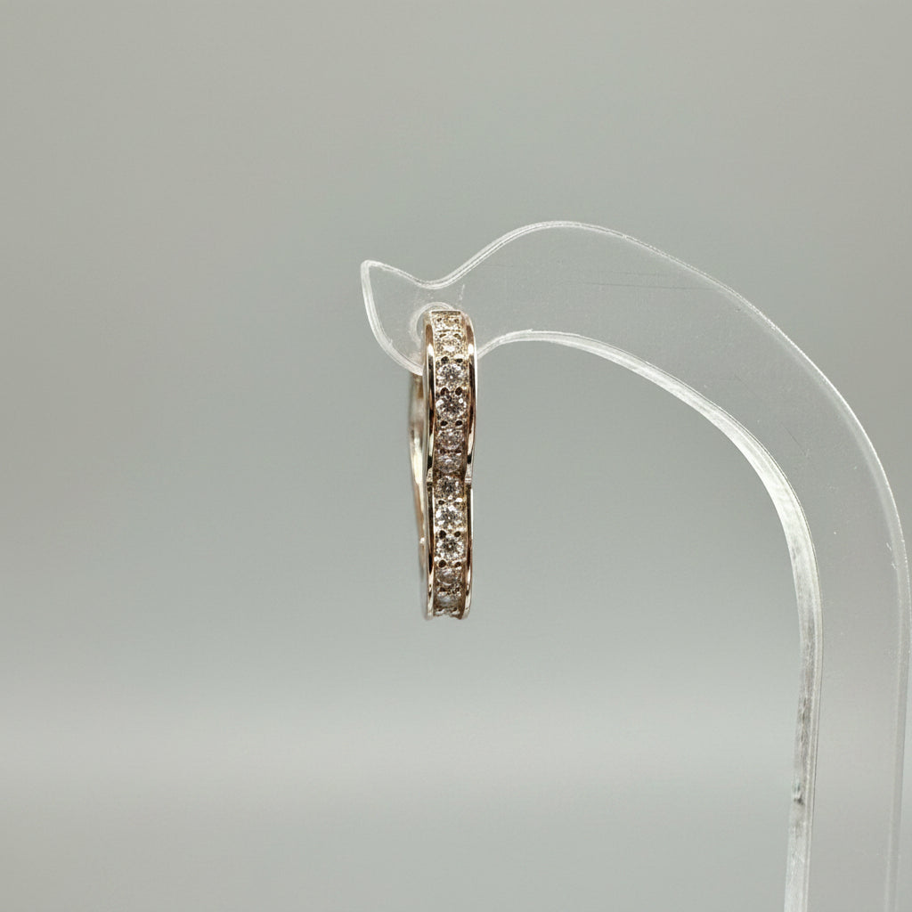Silberohrringe in Herzform aus Sterlingsilber