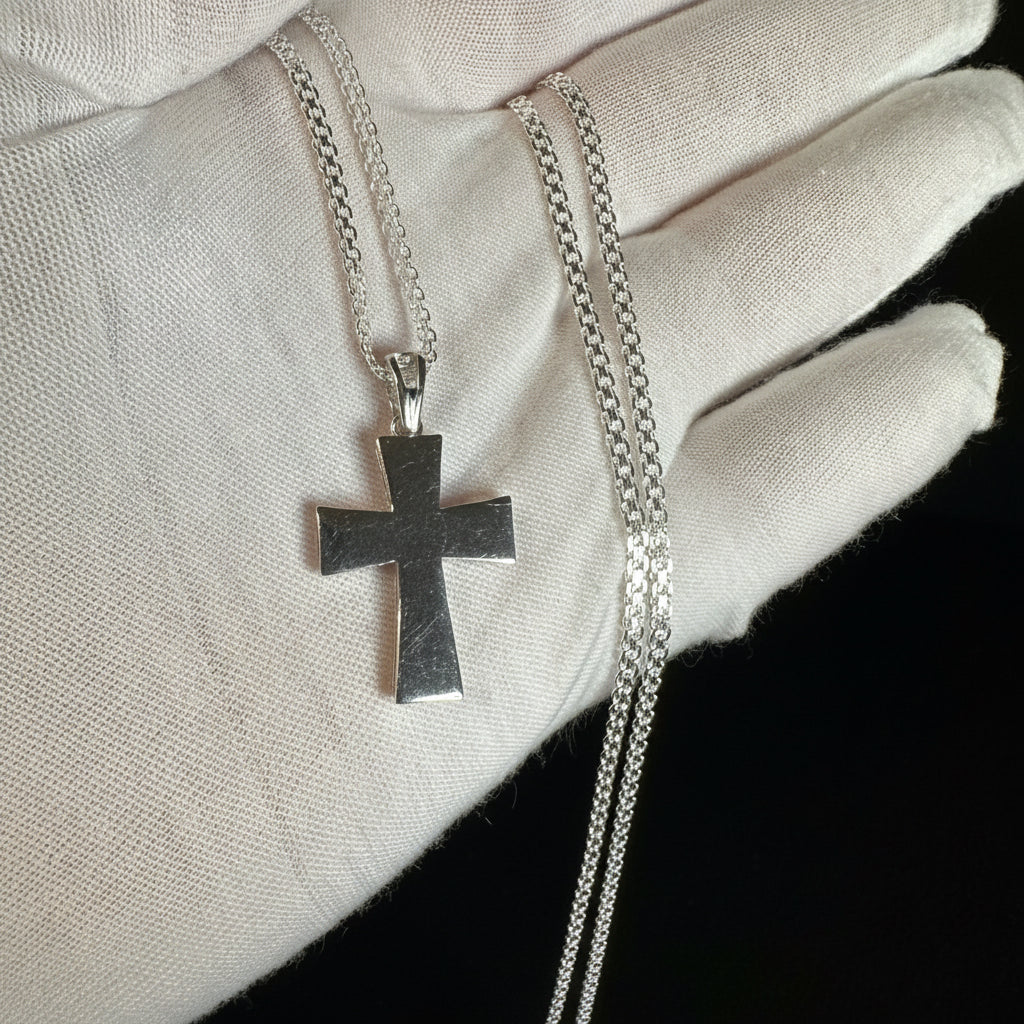 Elegante Silberkette mit Kreuzanhänger - 60 cm - 8,1 gramm
