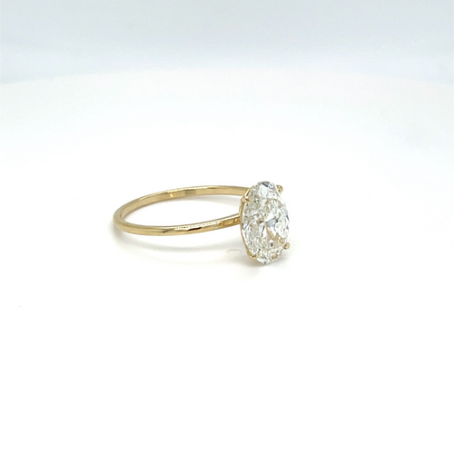 1.00 ct Oval Diamantring in Solitär Gelbgold Fassung / Spezialanfertigung (Lieferzeit: 4 Wochen)
