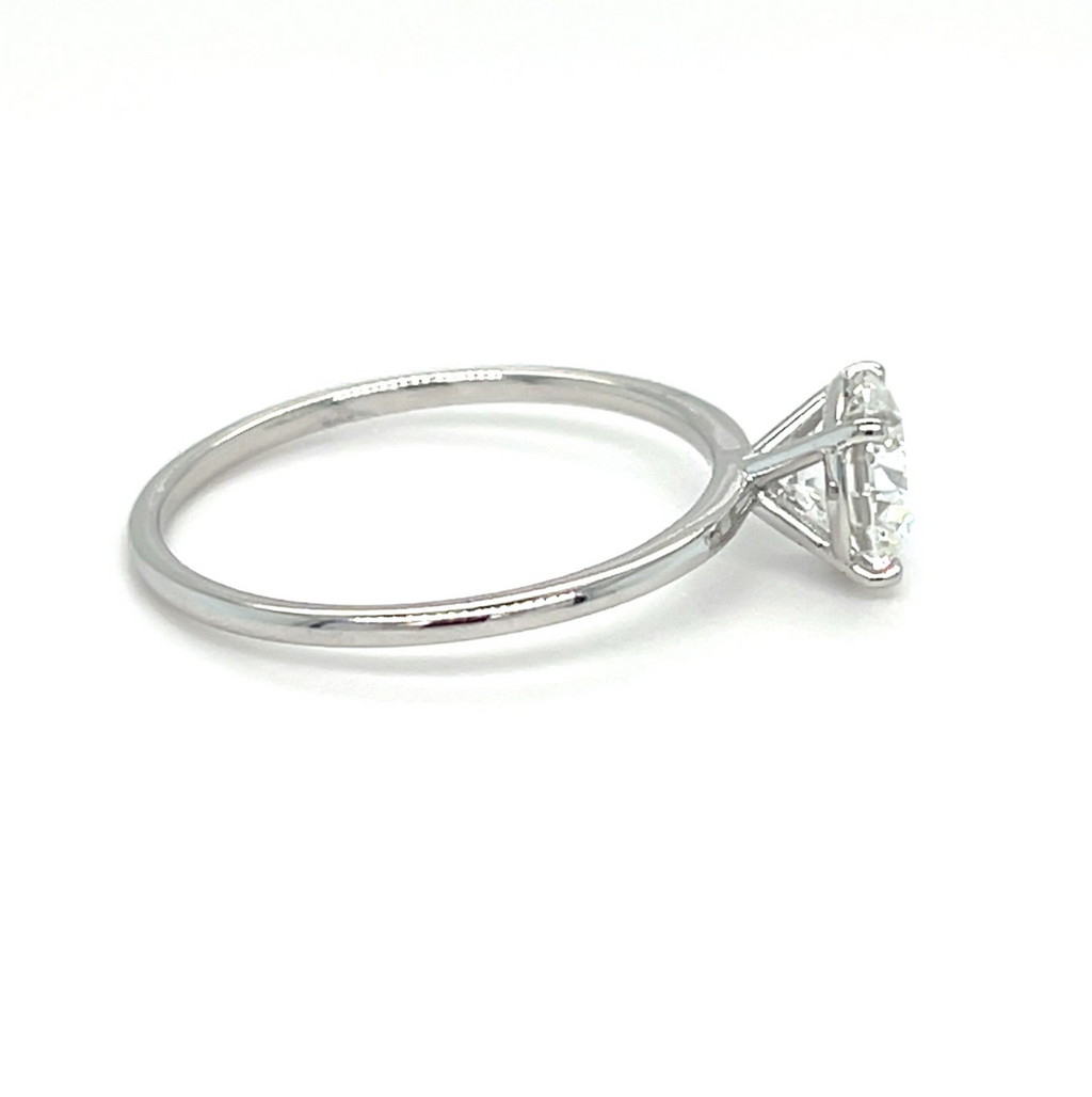 1,00 ct Solitärring mit rundem Diamanten in Weißgoldfassung / Spezialanfertigung (Lieferzeit: 4 Wochen)