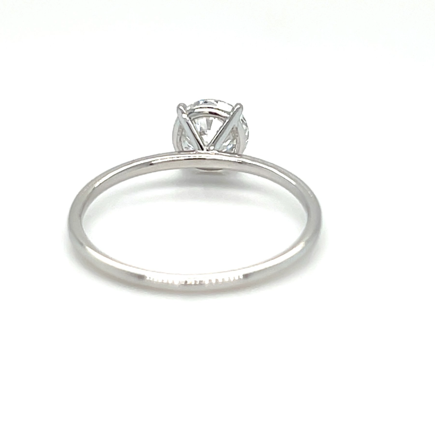 1,00 ct Solitärring mit rundem Diamanten in Weißgoldfassung / Spezialanfertigung (Lieferzeit: 4 Wochen)