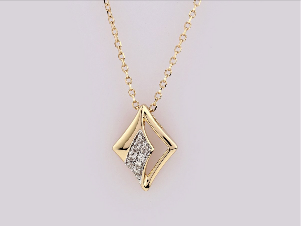 Halskette mit Anhänger – 14 Karat Gelbgold mit 0,05 ct Diamanten (natürlich)