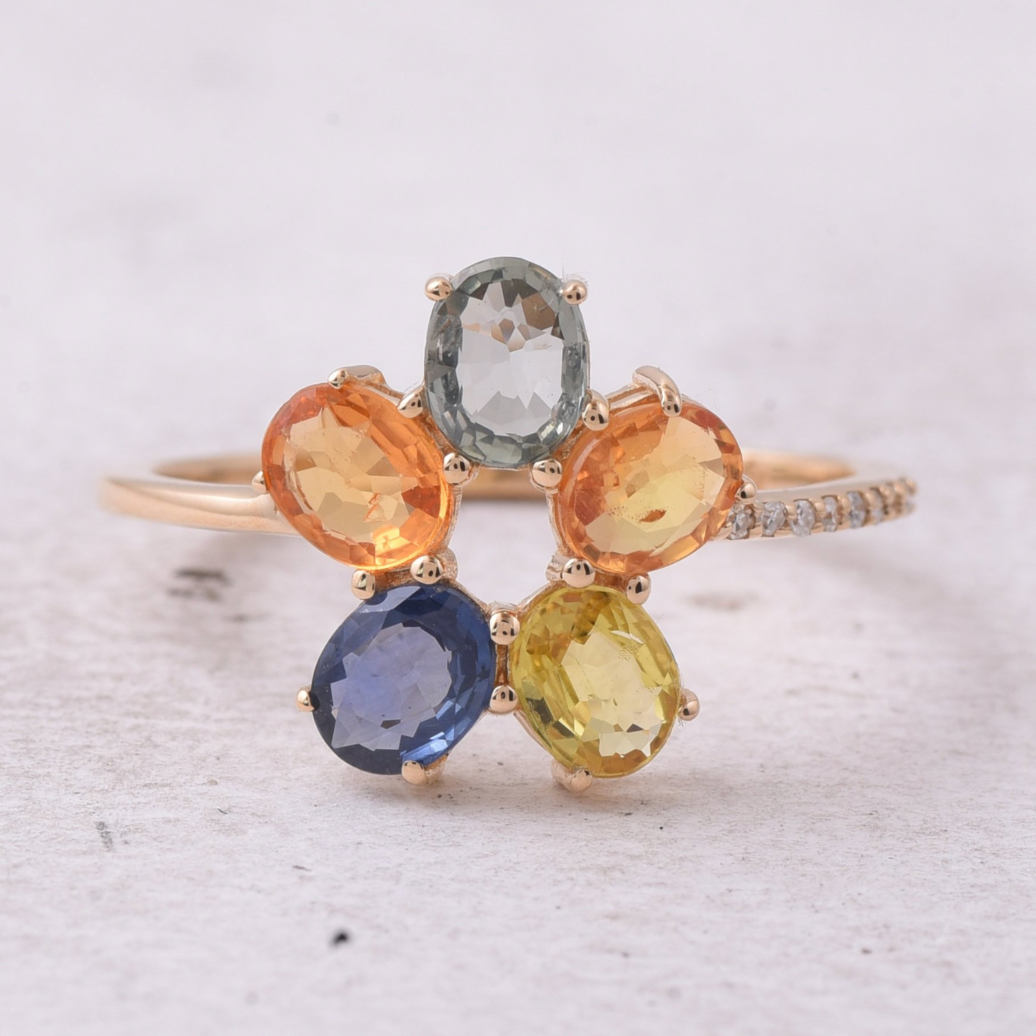 Natürlicher Multicolor-Saphir Ring – 14K Gold, 1,80 Karat Gesamtgewicht